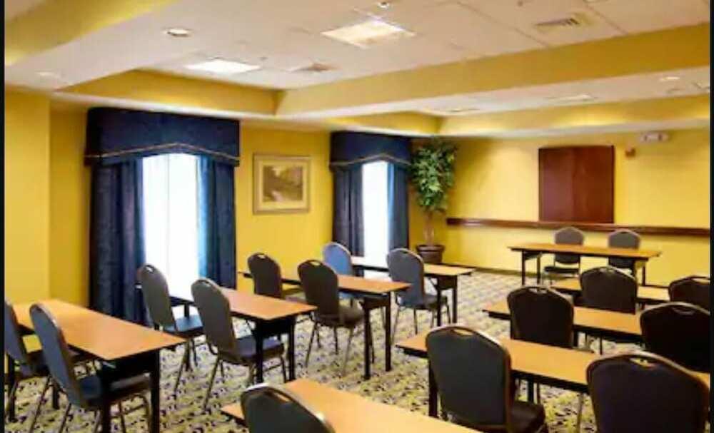 Hampton Inn & Suites Lake Wales Εξωτερικό φωτογραφία